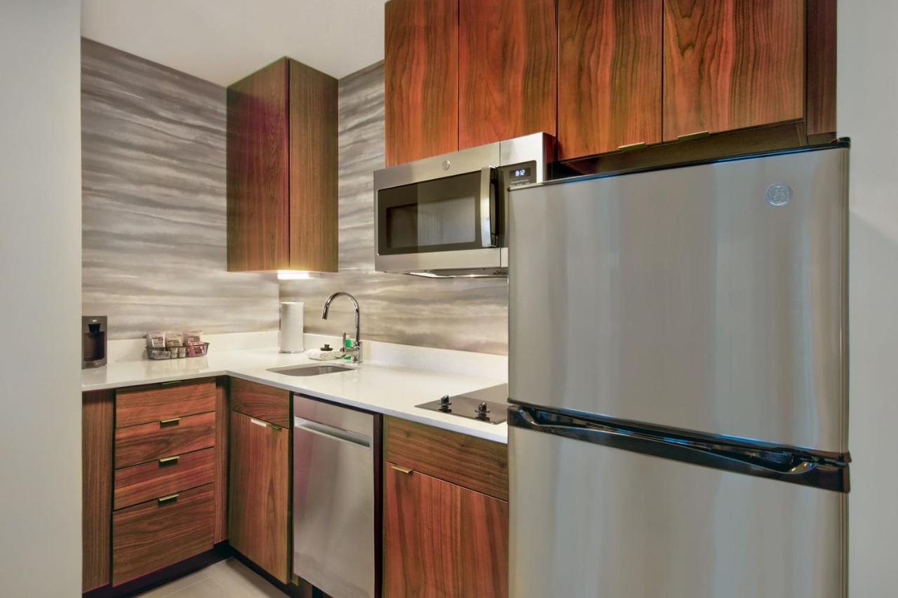 Residence Inn By Marriott Orlando At Flamingo Crossings Town Center Four Corners エクステリア 写真